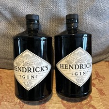 2 x Hendrick’s Gin Empty Bottles 70cl With Cork Stoppers Upcycling Display craft