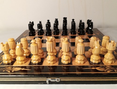 Handcrafted caesar style - caesar, chess