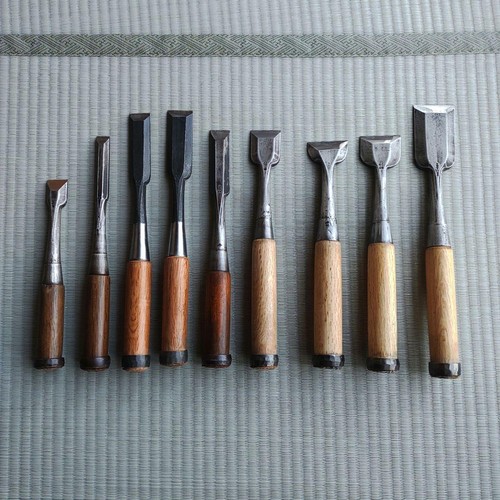 Carpenter tools chisels - tools:,