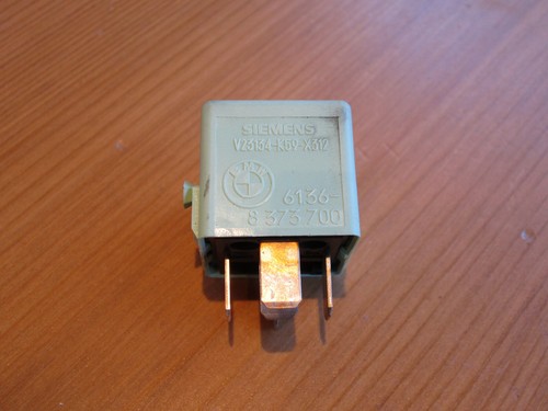 Bmw e36 light green relay - e36,