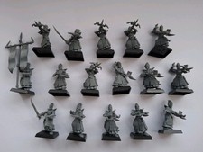 16 x  DARK ELVES CROSSBOWS