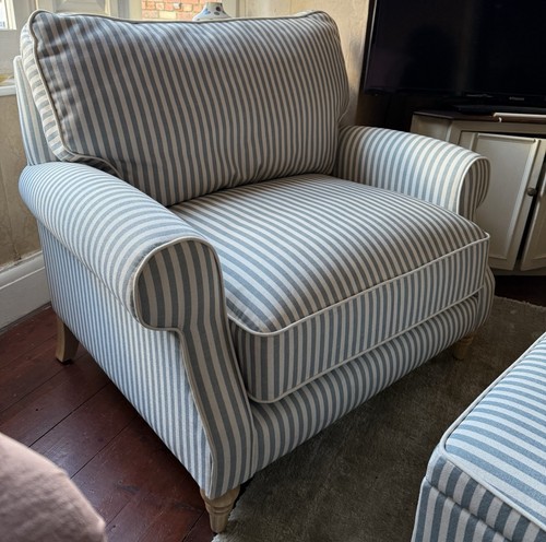 Williams cuddle chair with - cuddle,