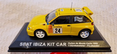 Diecast rally car seat - 1/43,