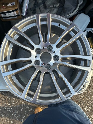 Bmw f30 sport alloy - 19”,