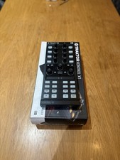 Native Instruments Traktor Kontrol X1 MK2 DJ Controller