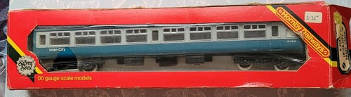 Hornby r921 carriage mint - r921, in