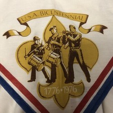 BOY SCOUTS OF AMERICA – 1976 AMERICAN BICENTENNIAL COMMEMMORATIVE UNIFORM NECKER