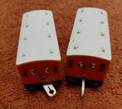 Vintage annie clarabel track - &,