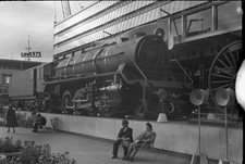 2¼" x 2¼" Neg. Indian Railways WG Class 2-8-2 8350 Festival of Britain 1951 A395