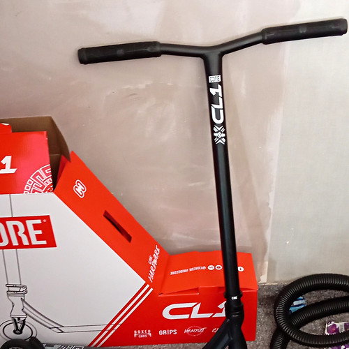 Core cl1 black push - black, scooter