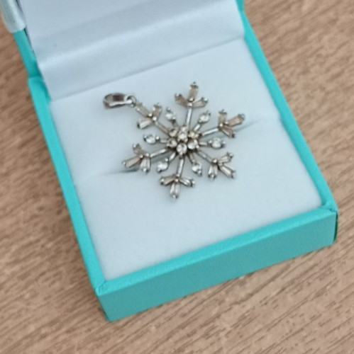 Diamonique snowflake pendant - diamonique,