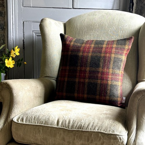 Harris tweed moss - tweed, gingerbread
