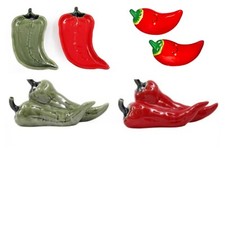 5 pce chilli lover set 2 plates 2 ornament + salt and pepper set gift plate