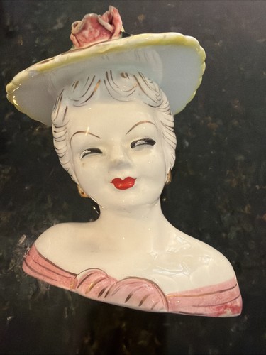 Vintage 1950s ceramic lady - "vintage,