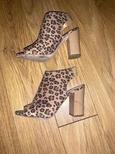 Primark Ladies Size 4 Brown