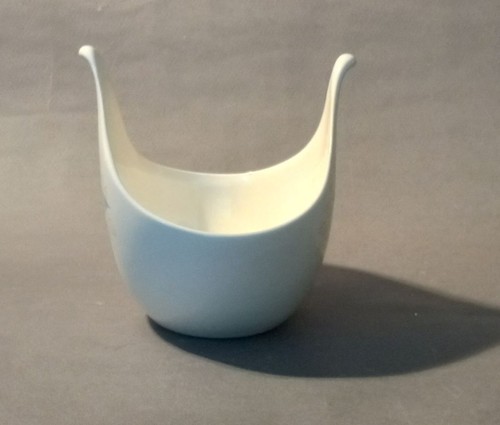 Eva zeisel centerpiece - eva, gravy
