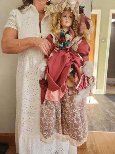 Leonardo porcelain doll grace - porcelain,