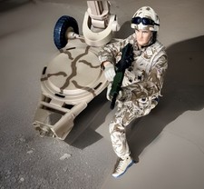 HM Armed Forces  Figure and Cannon Working. 6 projectiles 