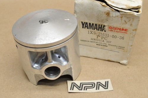 Nos yamaha 1977 tz750 standard - 1977,