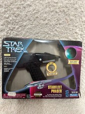 Collectors Edition Star Trek Starfleet Phaser  - CG C27