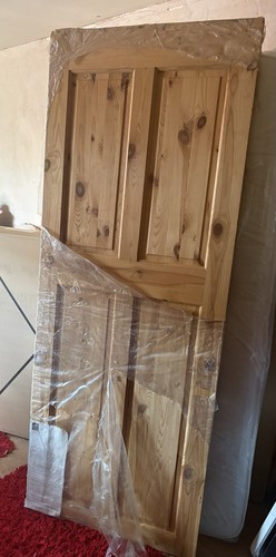 Internal door knotty - knotty, pine