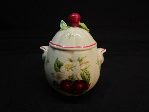 Cherry fine porcelain 1991 - porcelain,