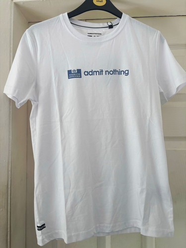 Weekend offender white - weekend,