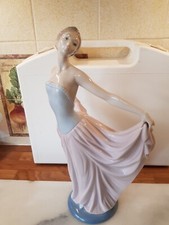 Lladro Lady Dancing Figurine
