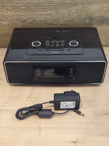 Teac 3dab fi - hi, table