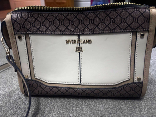 River island small monogram - river,