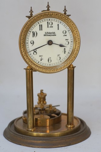 Early 400 day clock with - day,