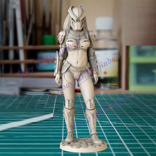 Predator girl 1 - 1/8, 1/4