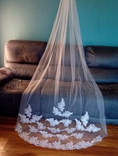 white veil 1 tier cathedral