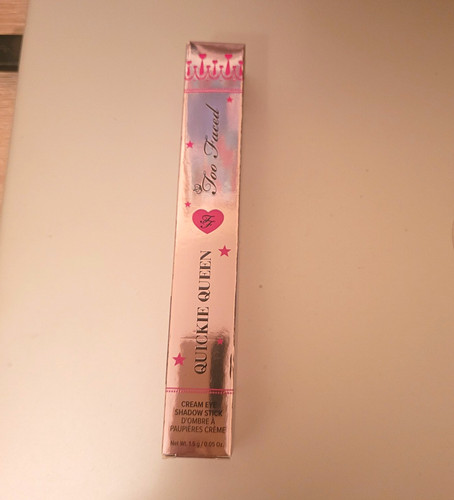 Too faced quickie queen - faced,