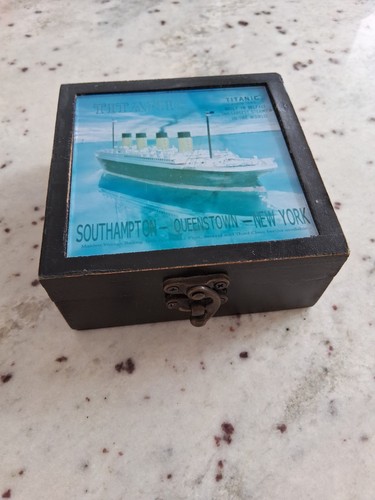 Boxed titanic memorabilia - boxed,