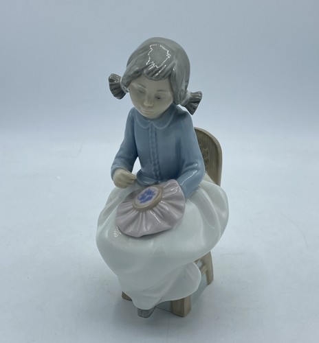 Lladro nao counting stitches - nao,