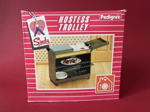 Vintage pedigree sindy hostess - pedigree,