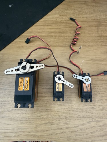 Car savox servos - rc, losi