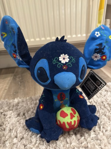 Stitch crashes disney snow - crashes,