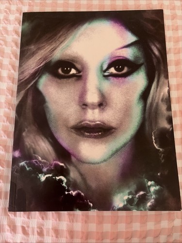 Lady gaga born this way - gaga,