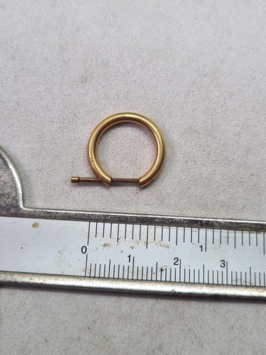 Gold coloured bow for antique - coloured,