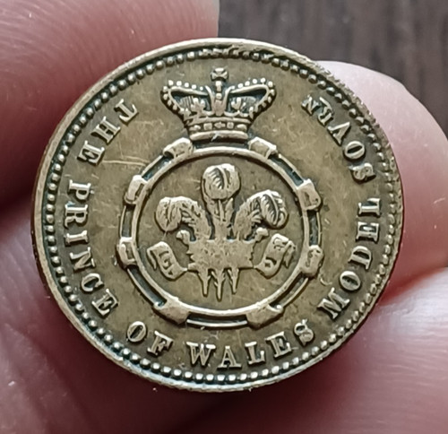 Queen victoria brass token - token,