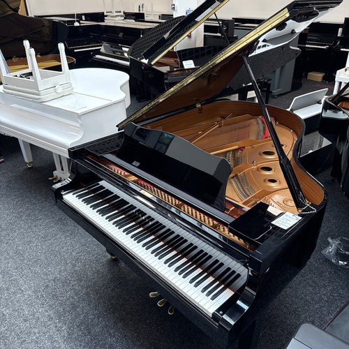Yamaha grand piano c1997 - c3,
