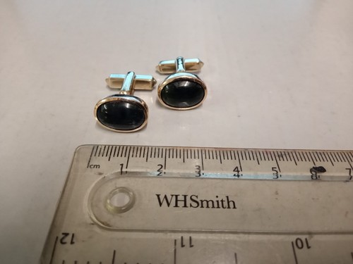 Carat gold hallmarked moss - 9,