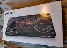 Pioneer DDJ-REV1 Serato