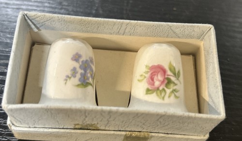 Vintage ceramic thimbles boxed - vintage,