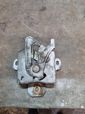 Suzuki alto bonnet catch,2009 to 2015  Body Parts