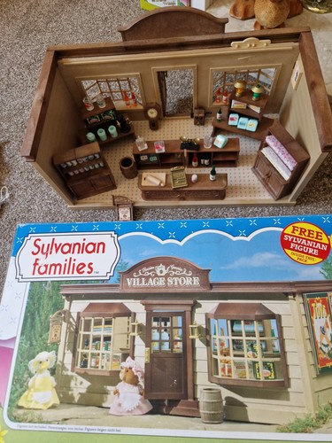 Sylvanian families village - families,