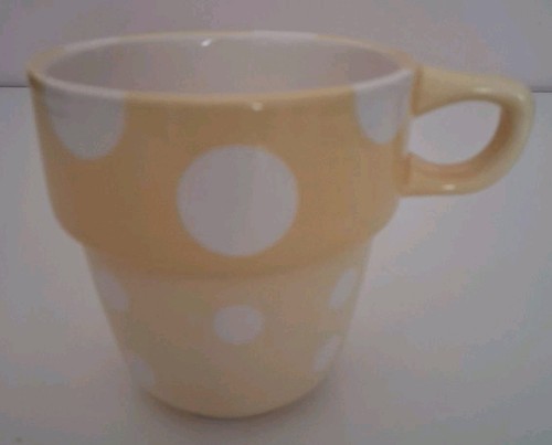 Stacking mug yellow white - m&s,
