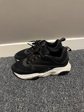 Dior B22 Black / White UK10 /